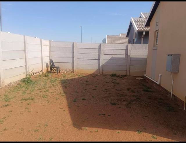 2 BEDROOM HOUSE FOR SALE IN SKY CITY